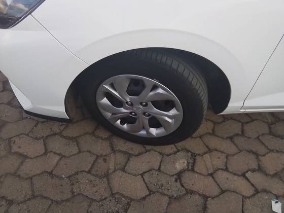 HYUNDAI HB20 1.0 12V FLEX COMFORT PLUS MANUAL HYUNDAI HB20 1.0 12V FLEX COMFORT PLUS MANUAL